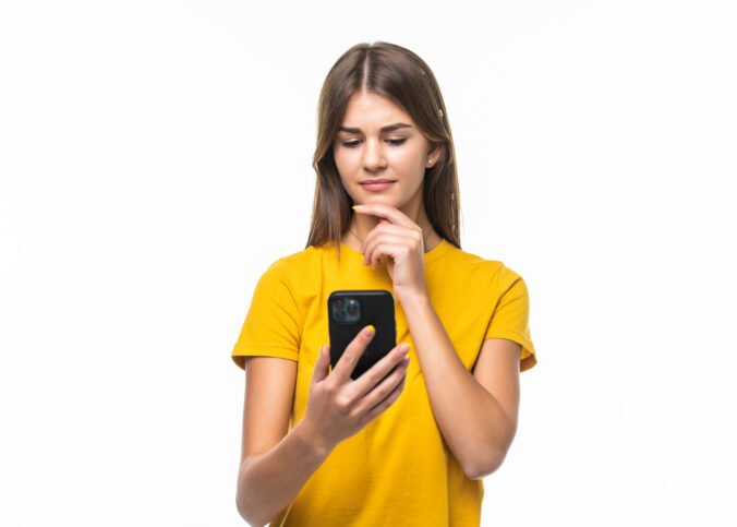 Como Melhorar a Comunicação com os Clientes da Sua Clínica de Estética (e Fortalecer o Relacionamento com Eles)